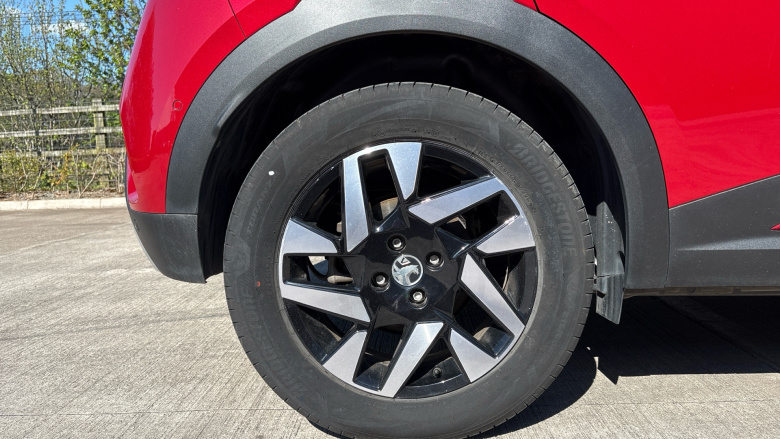 Vauxhall Mokka 100kW Elite Premium 50kWh 5dr Auto Electric Hatchback